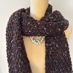 Multicolor knit scarf